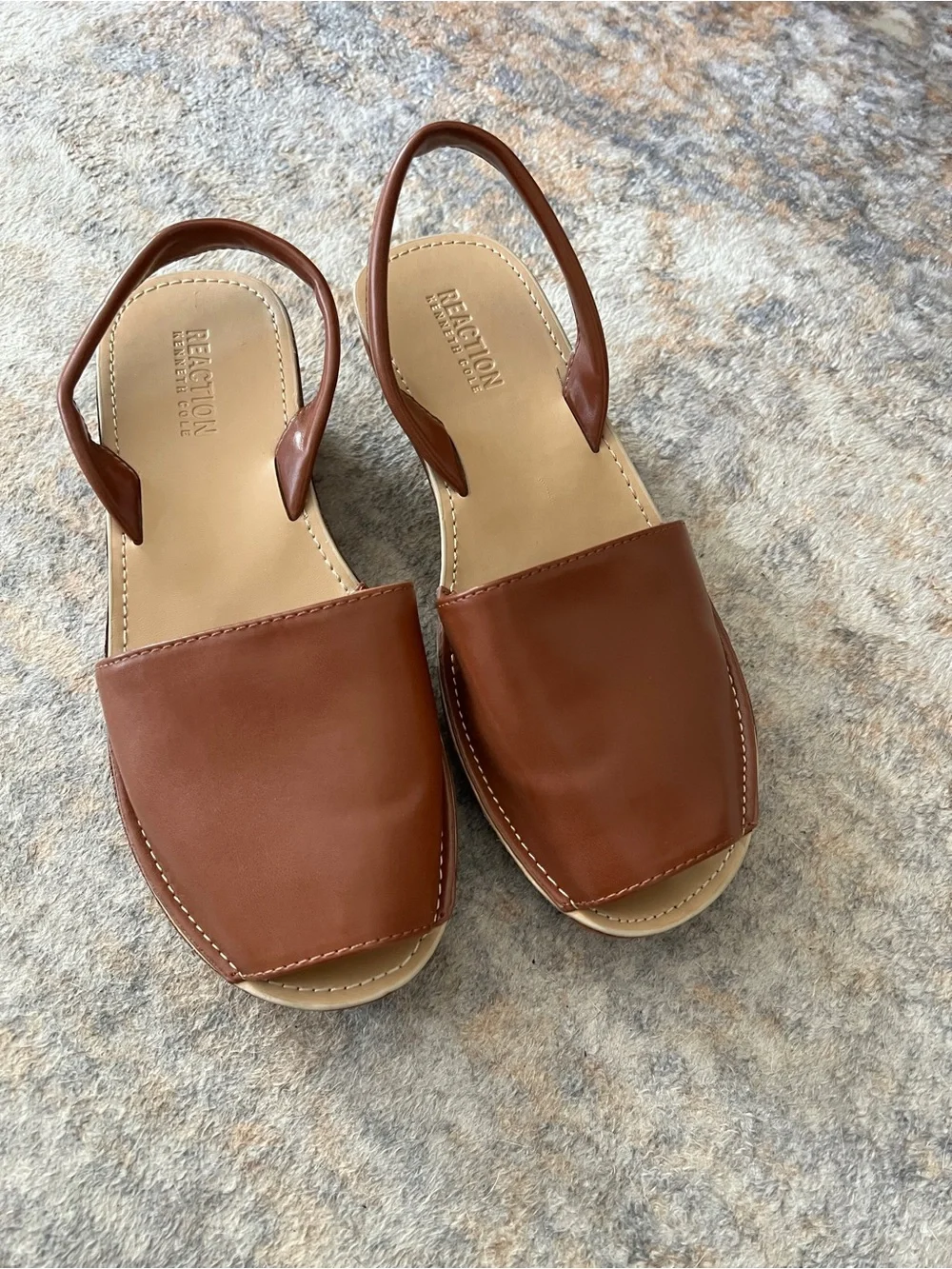 Kenneth Cole REACTION Peep Toe Wedge Sandals in Color Luggage Size 8